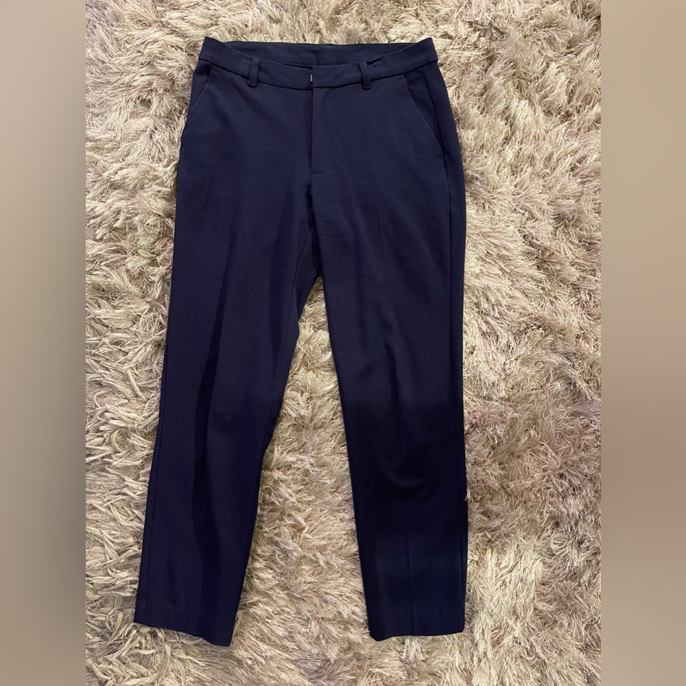 GAP slacks